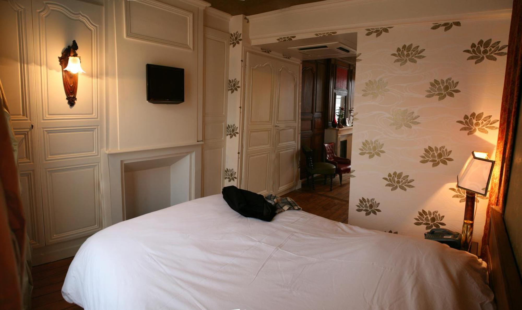 Le Parvis Bed & Breakfast Chartres Exterior photo